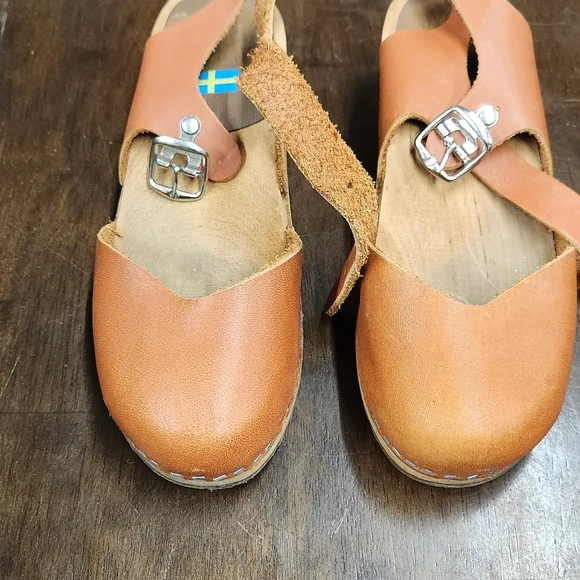 MIA Sofia Brown Leather Mules with Strap - Picture 6 of 6